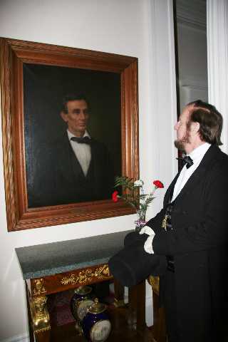 Mr. Lincoln reflects on 200 years.